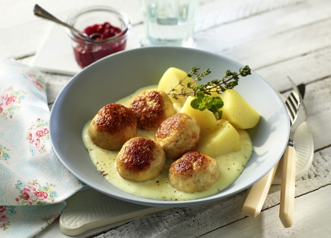 Essen wie in Schweden: Köttbullar mit Kartoffeln - mari-online ...