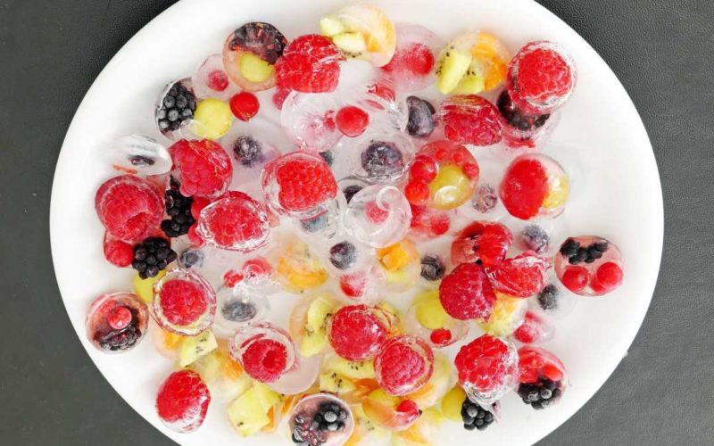 Eiswürfel mit Früchten selber machen